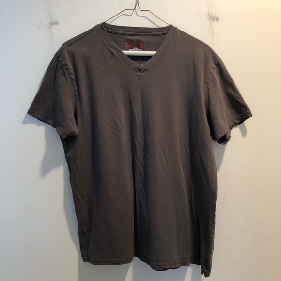 Gray casual Men’s Slim Fit v-neck shirt - Picture 6 of 6